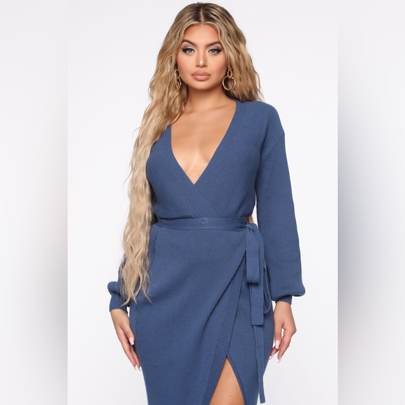 Beautiful Sweater Skirt Set - Picture 2 of 7